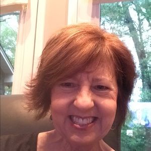 Meet your Posher, Christy